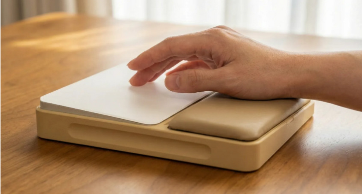Duckpad : The Ergonomic Mount for Apple Magic Trackpad